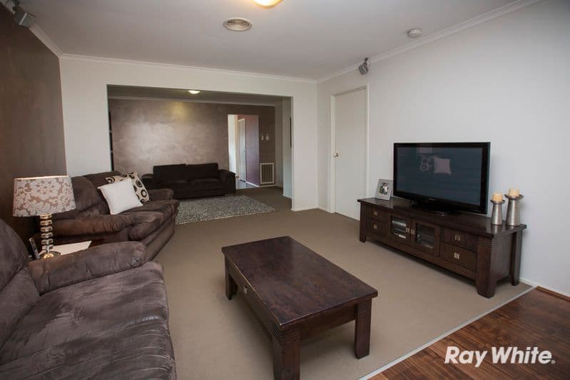 34 Mallee Circuit, PAKENHAM VIC 3810, Pakenham - Thumbnail 6