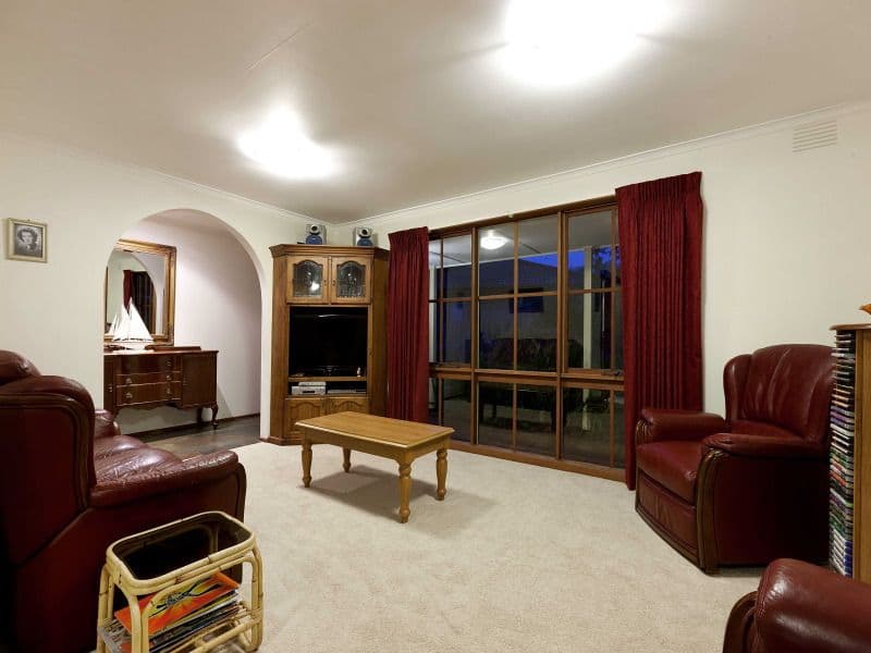 14 Quamby Avenue, FRANKSTON VIC 3199, Frankston - Thumbnail 2