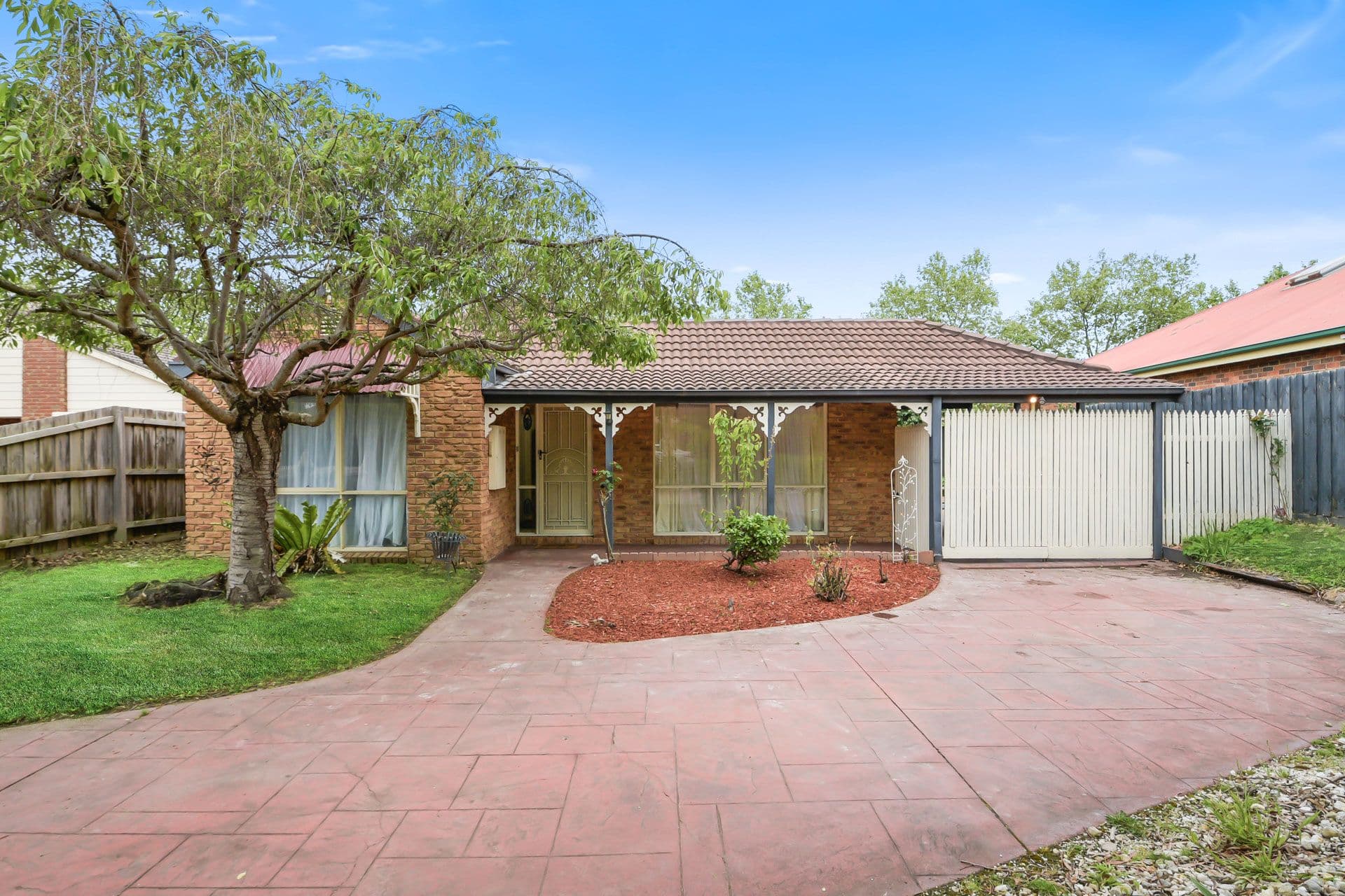 17 Howitt Court, Berwick VIC 3806, Berwick - Image 1