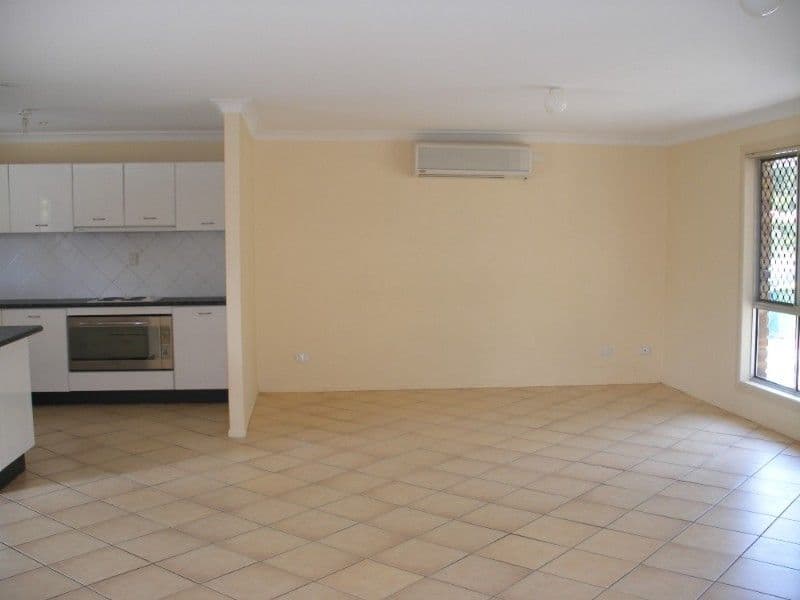4 Lucas Court, KALLANGUR QLD 4503, Kallangur - Thumbnail 5