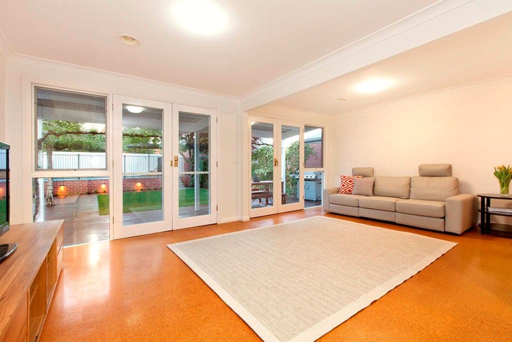 24 Victoria Avenue, LAKE WENDOUREE VIC 3350, Lake Wendouree - Thumbnail 6