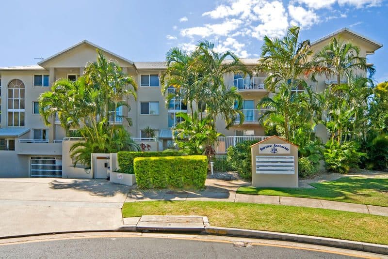 20 Canal Avenue, RUNAWAY BAY QLD 4216, Runaway Bay - Image 1
