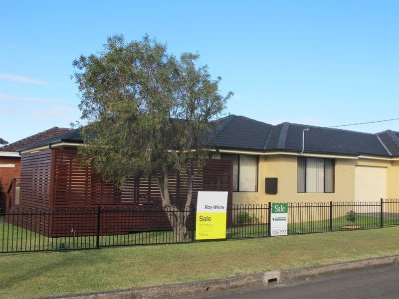 13 Daphne Street, CORRIMAL NSW 2518, Corrimal - Thumbnail 2