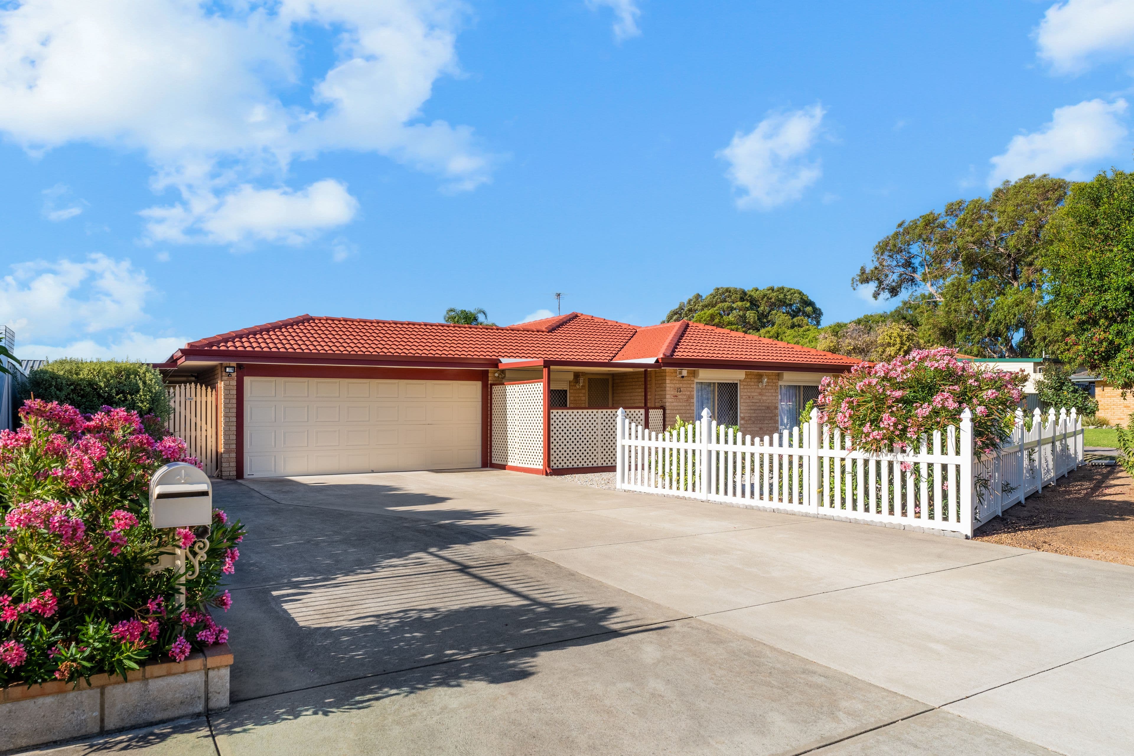 13 Rothesay Court, Cooloongup WA 6168, Cooloongup - Thumbnail 4