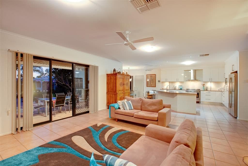 20 Queensbury Court, WELLINGTON POINT QLD 4160, Wellington Point - Thumbnail 5