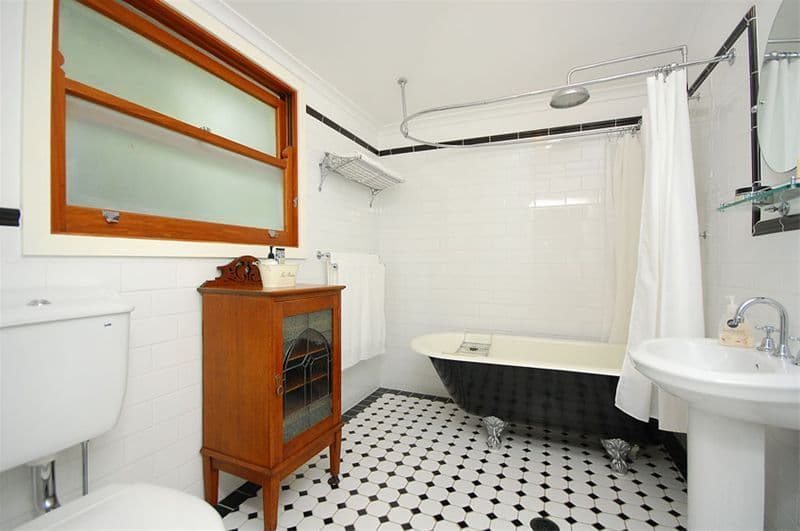 5 Meecham Street, GRANGE QLD 4051, Grange - Thumbnail 4