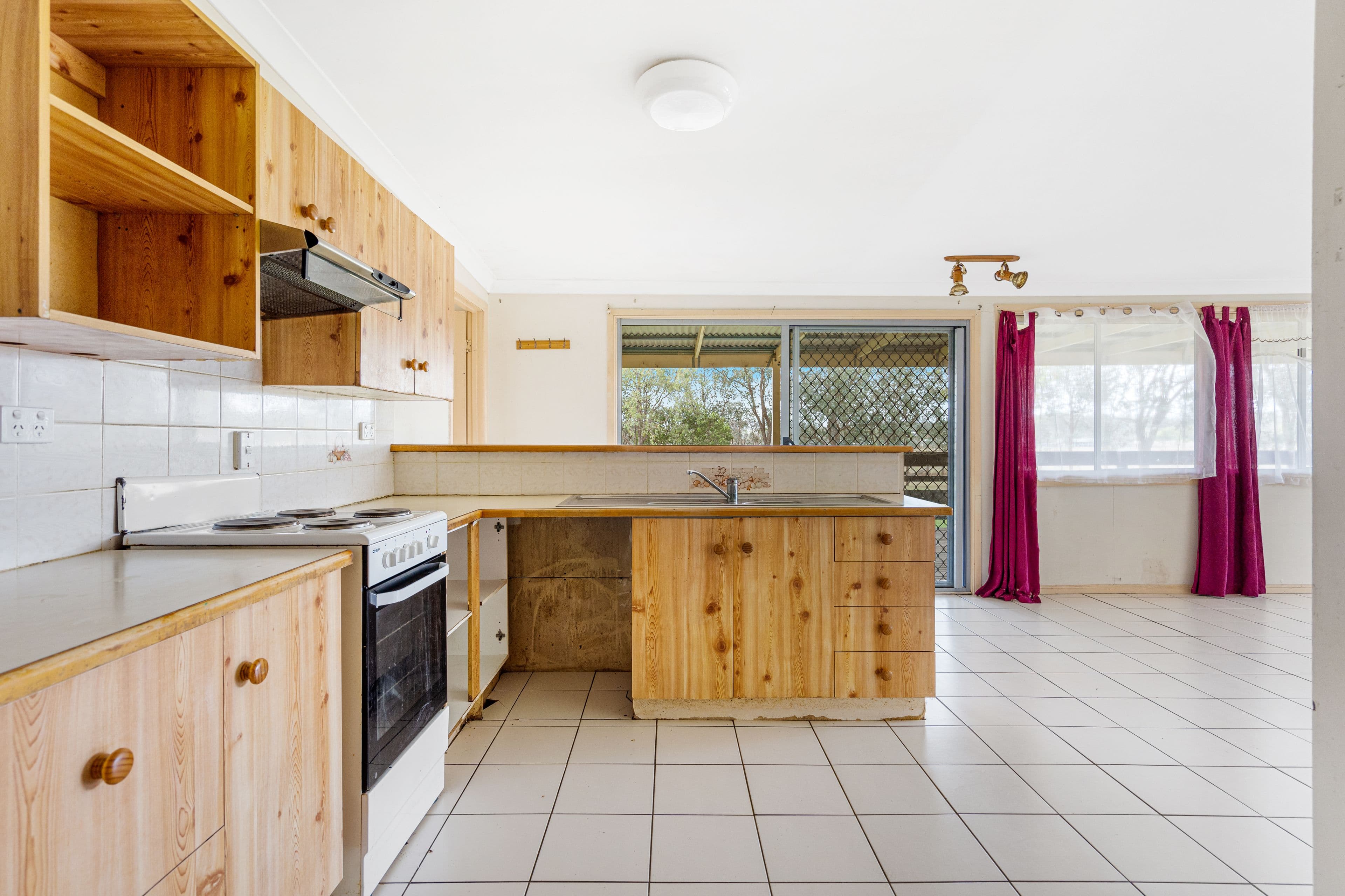 7 Dawn Court, Lockrose QLD 4342, Lockrose - Thumbnail 2