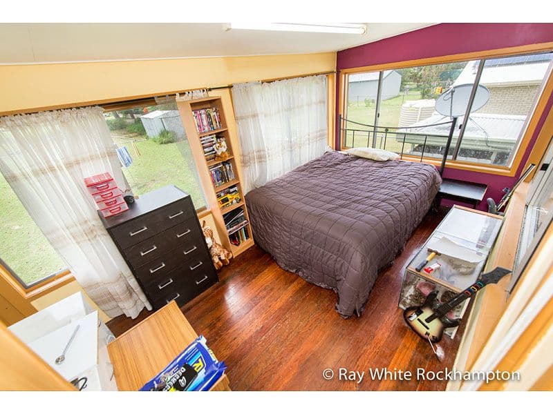 254 Dean Street, BERSERKER QLD 4701, Berserker - Thumbnail 4