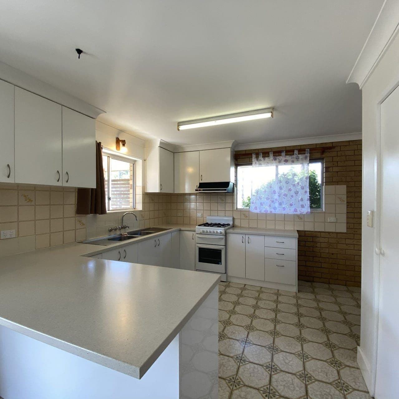 79 Eskdale Road, Toogoolawah QLD 4313, Toogoolawah - Thumbnail 2