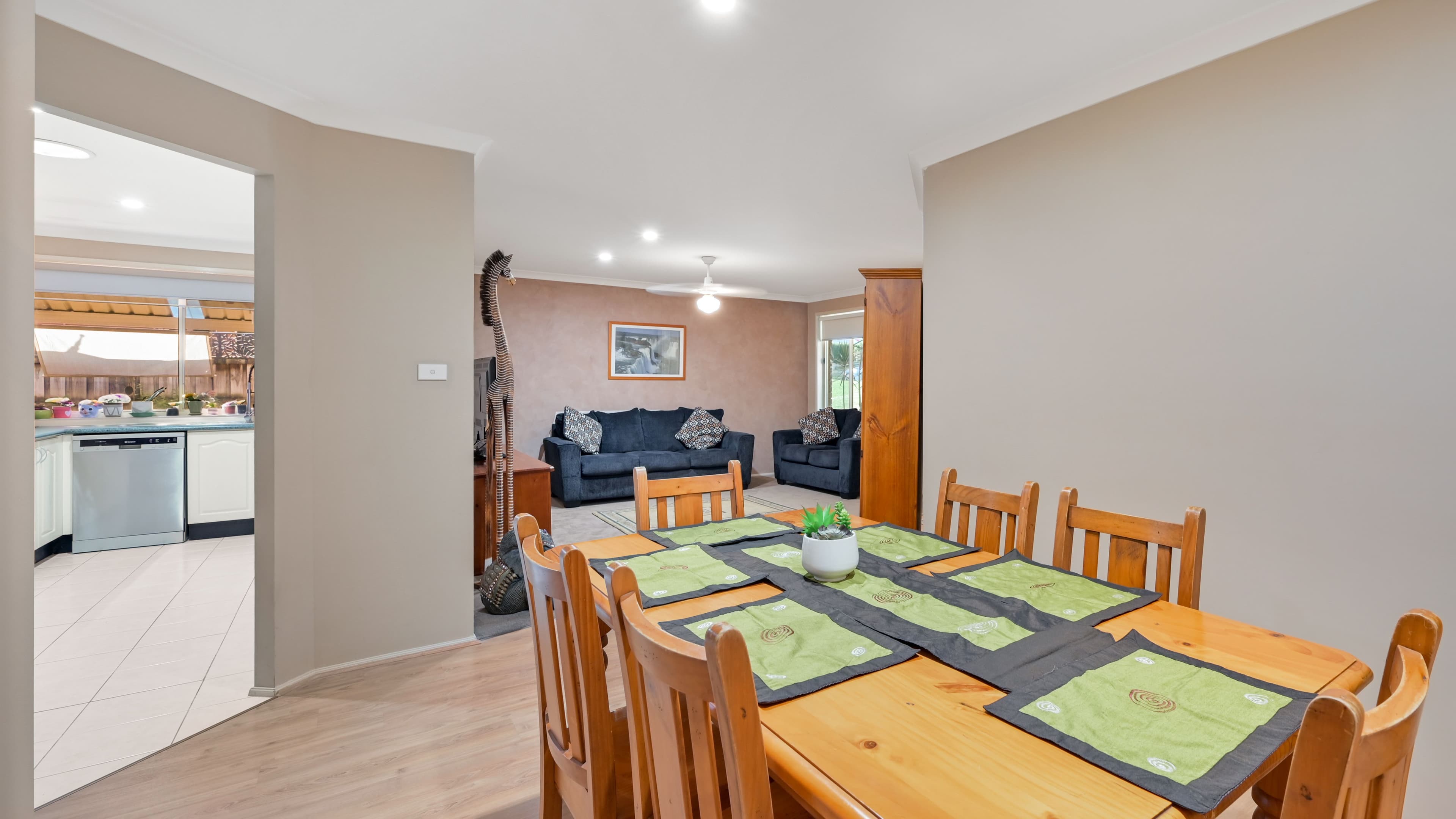 54 The Cascades, Mount Annan NSW 2567, Mount Annan - Thumbnail 4