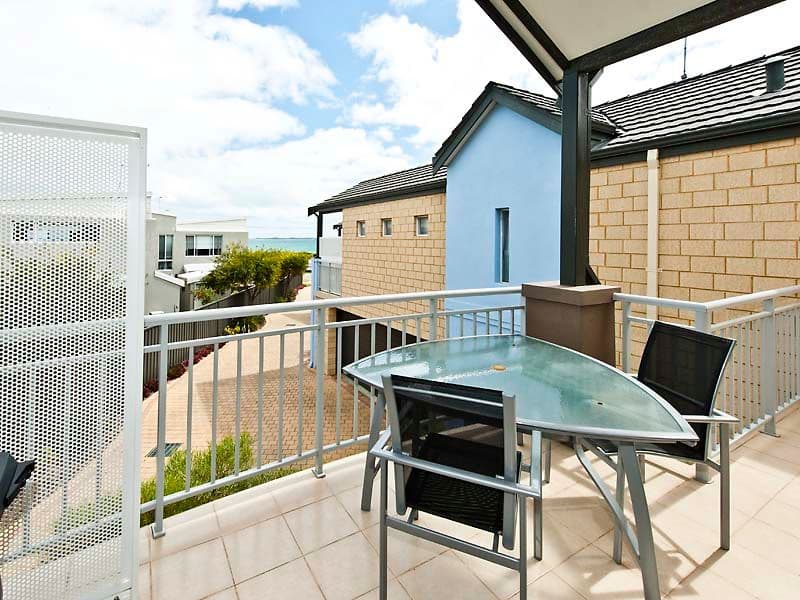 191 Rockingham Beach Road, ROCKINGHAM WA 6168, Rockingham - Thumbnail 4