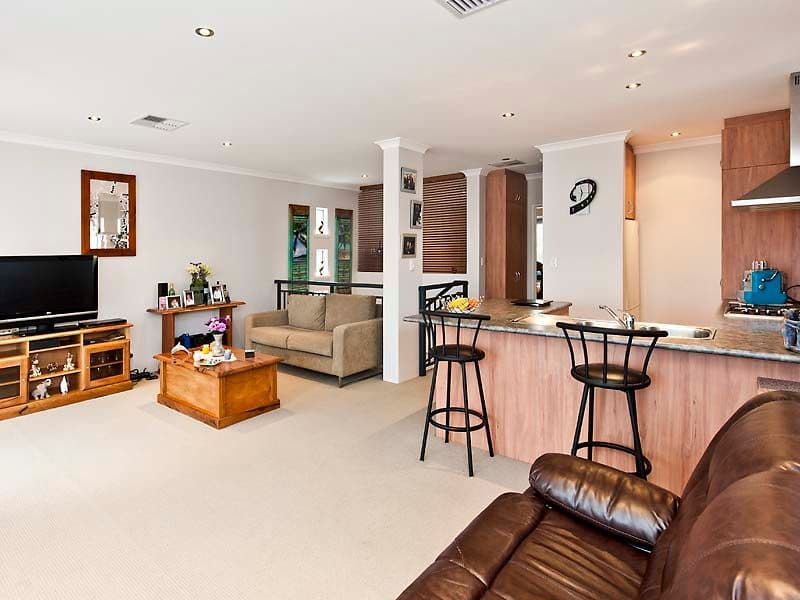 191 Rockingham Beach Road, ROCKINGHAM WA 6168, Rockingham - Thumbnail 7