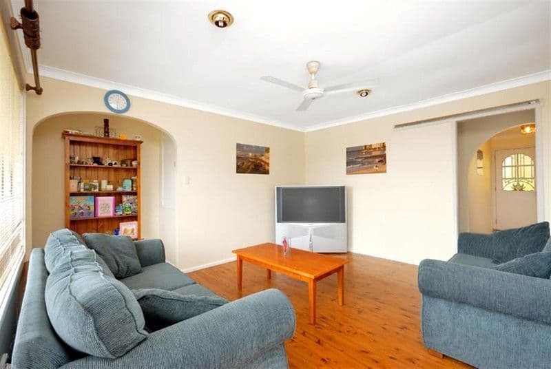 91 Thurlgona Road, ENGADINE NSW 2233, Engadine - Thumbnail 4