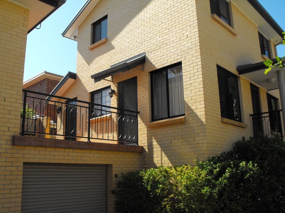 13 Rowland Avenue, WOLLONGONG NSW 2500, Wollongong - Image 1