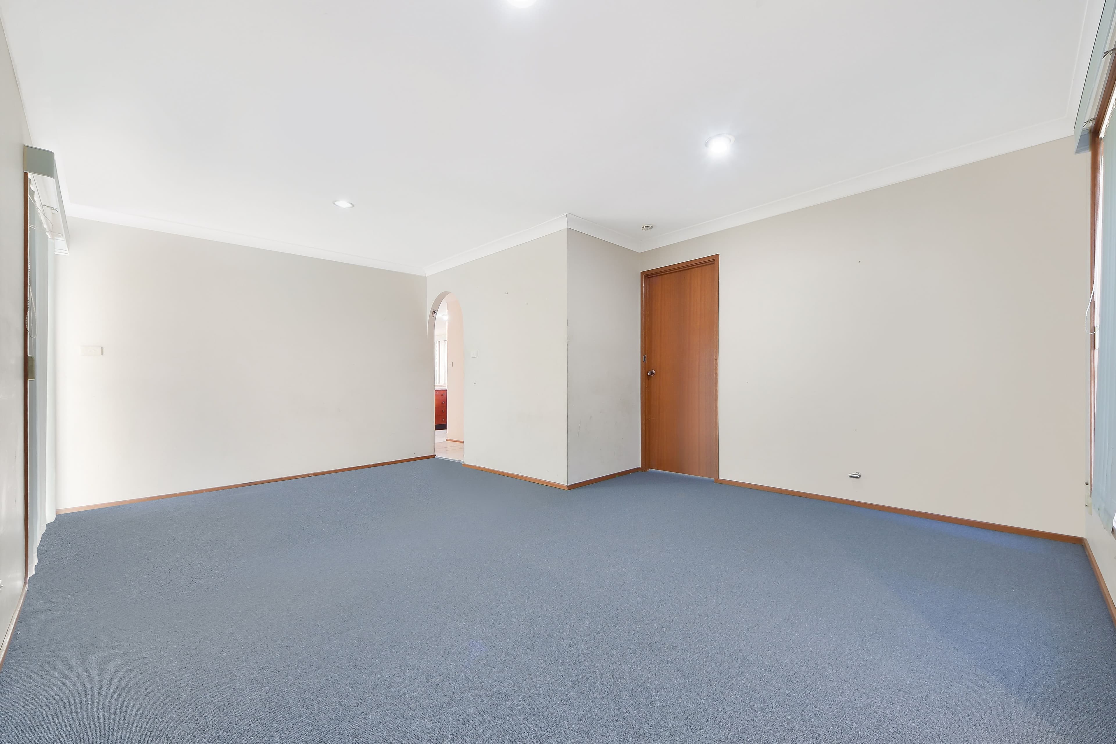 16 Ferdinand Place, Rosemeadow - Thumbnail 4