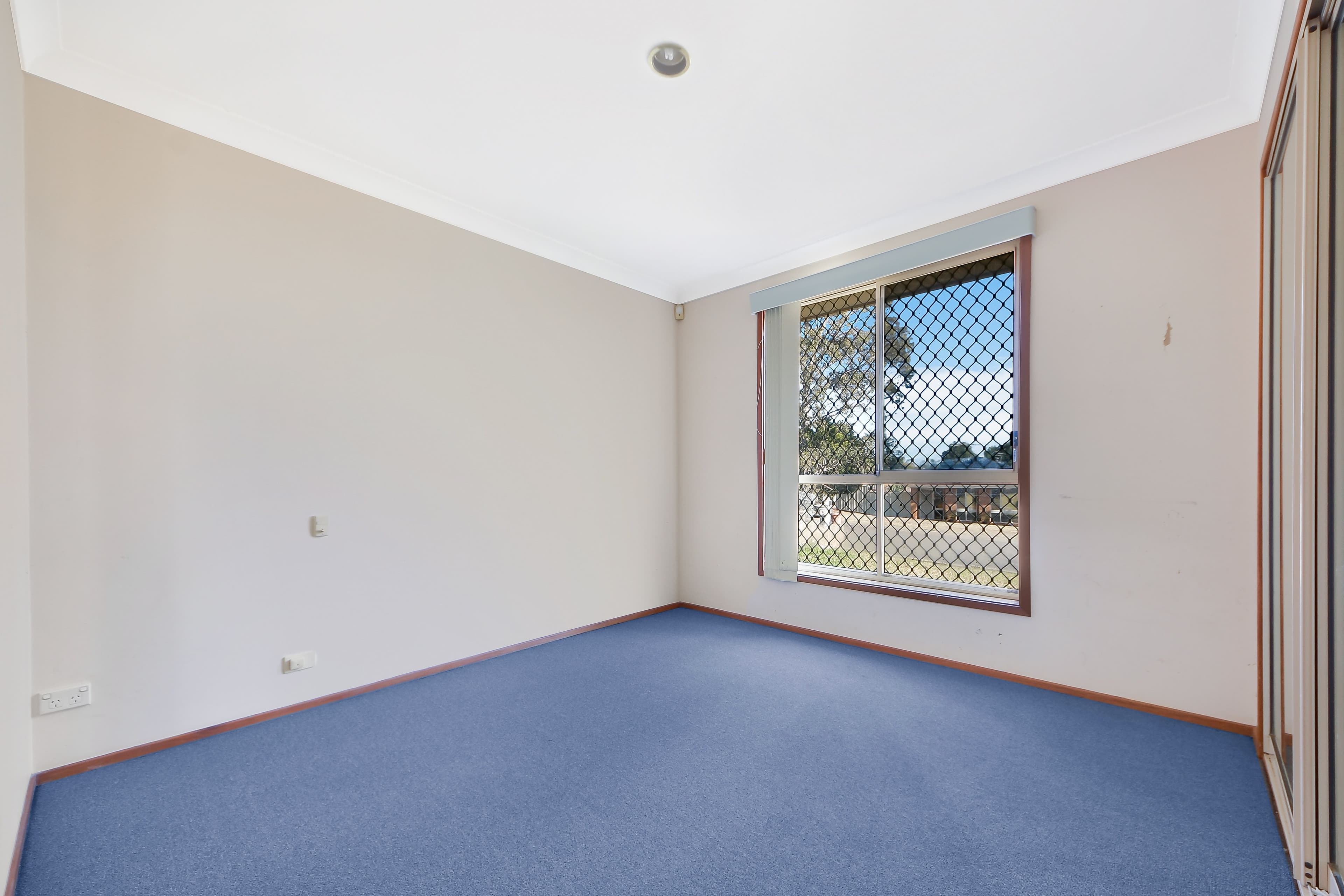 16 Ferdinand Place, Rosemeadow - Thumbnail 7