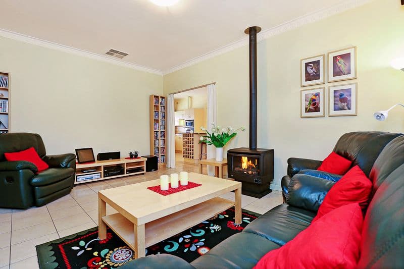 21 Hamish Grove, Rostrevor SA 5073, Rostrevor - Thumbnail 2