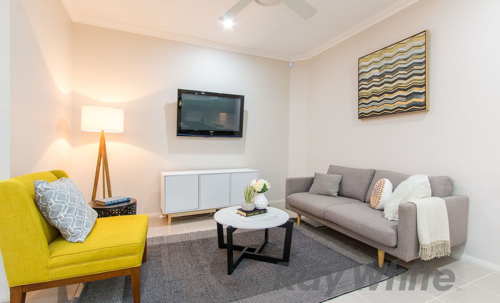 12 Chitambo Street, Macquarie Hills - Image 1