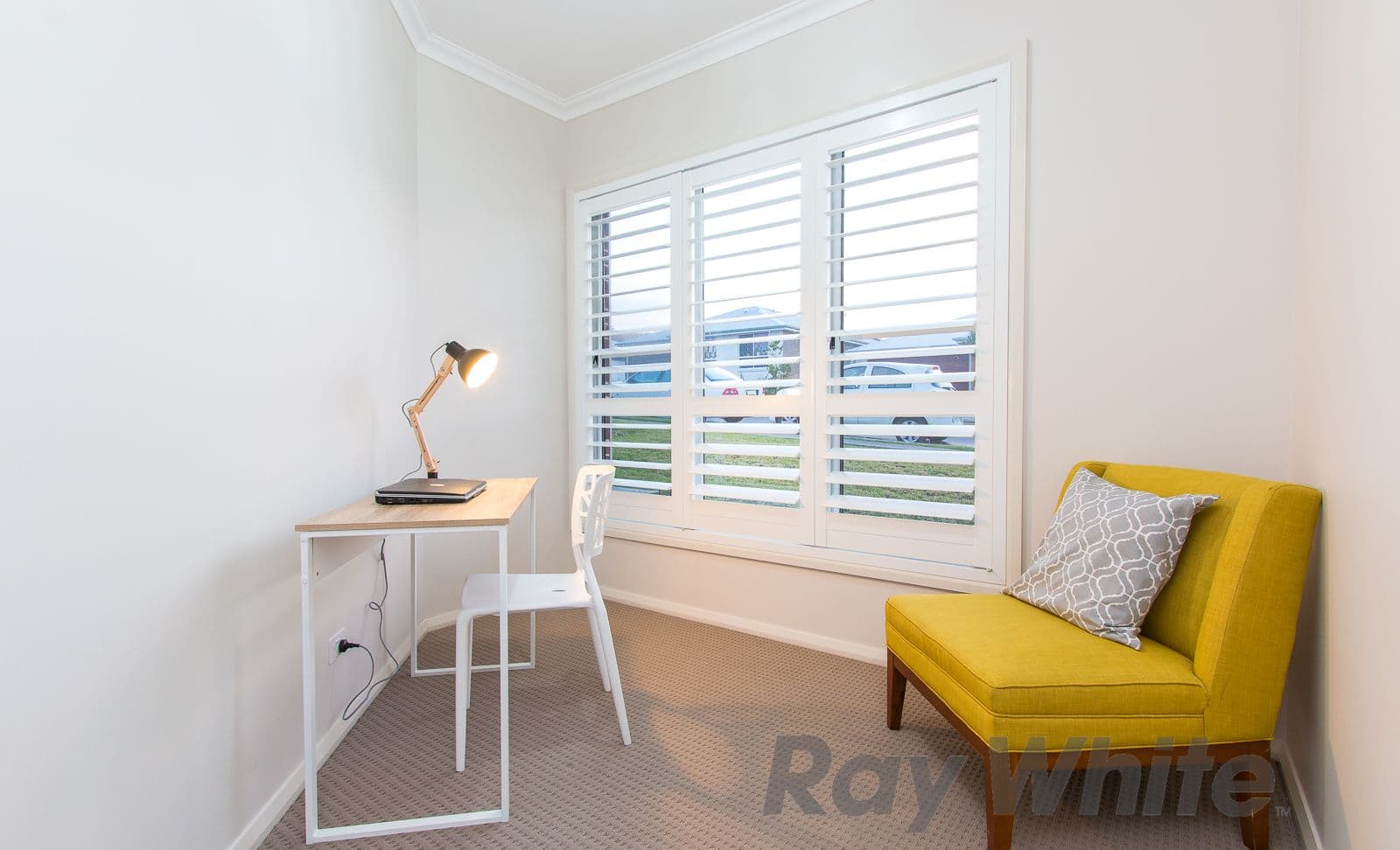 12 Chitambo Street, Macquarie Hills - Thumbnail 4