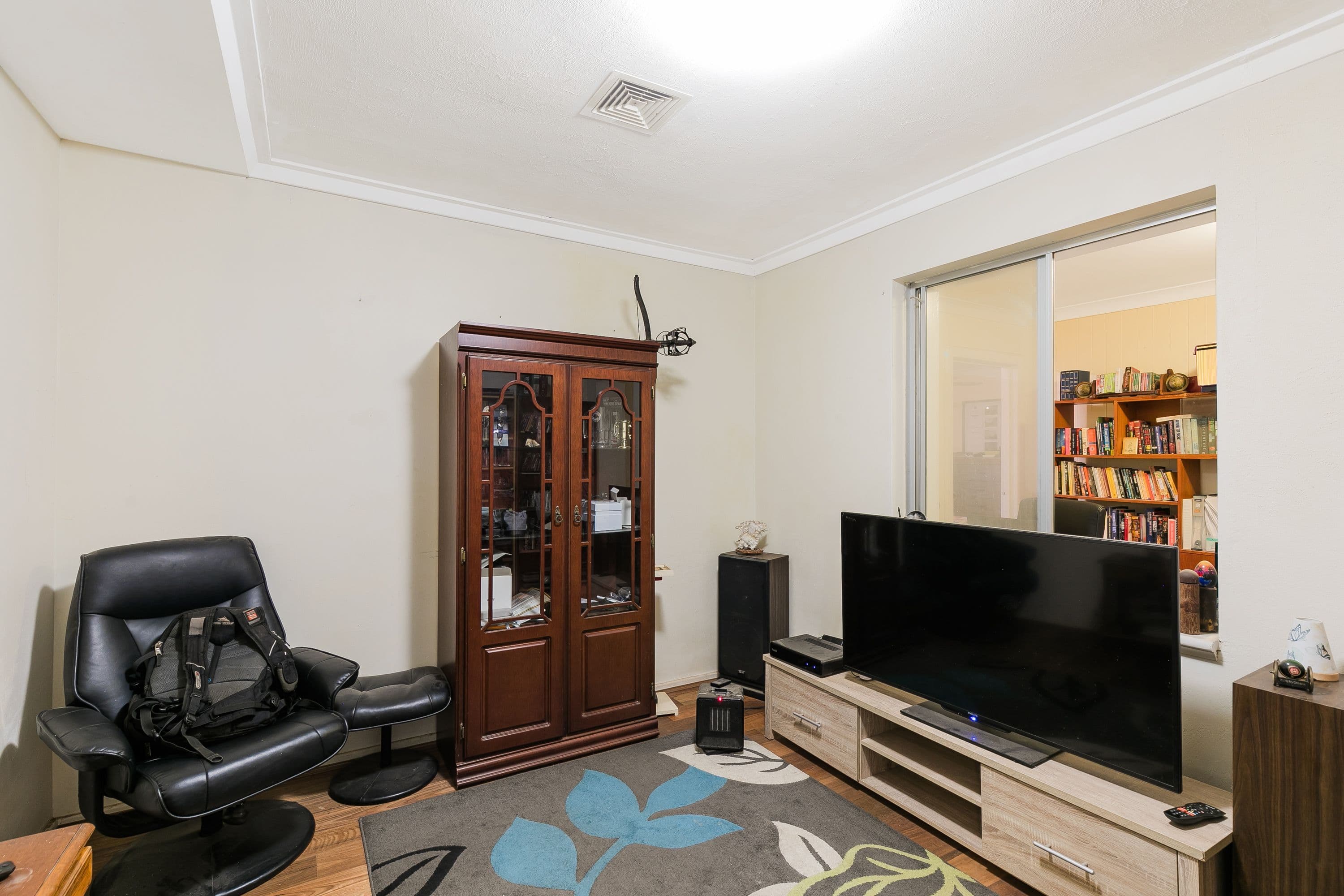 28 Parkfield Road, Kelmscott WA 6111, Kelmscott - Thumbnail 5