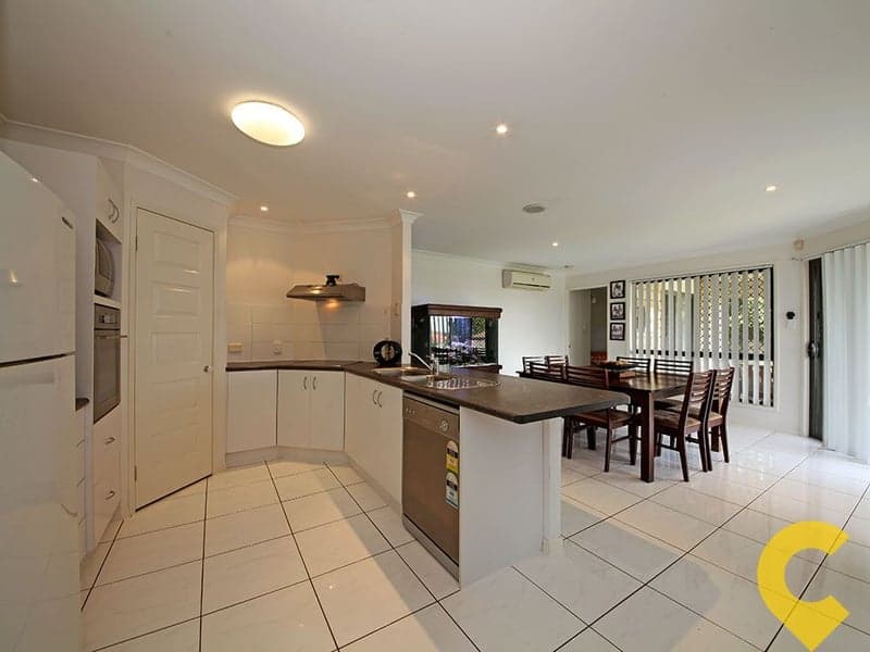 1 Summerhill Drive, Morayfield - Thumbnail 2