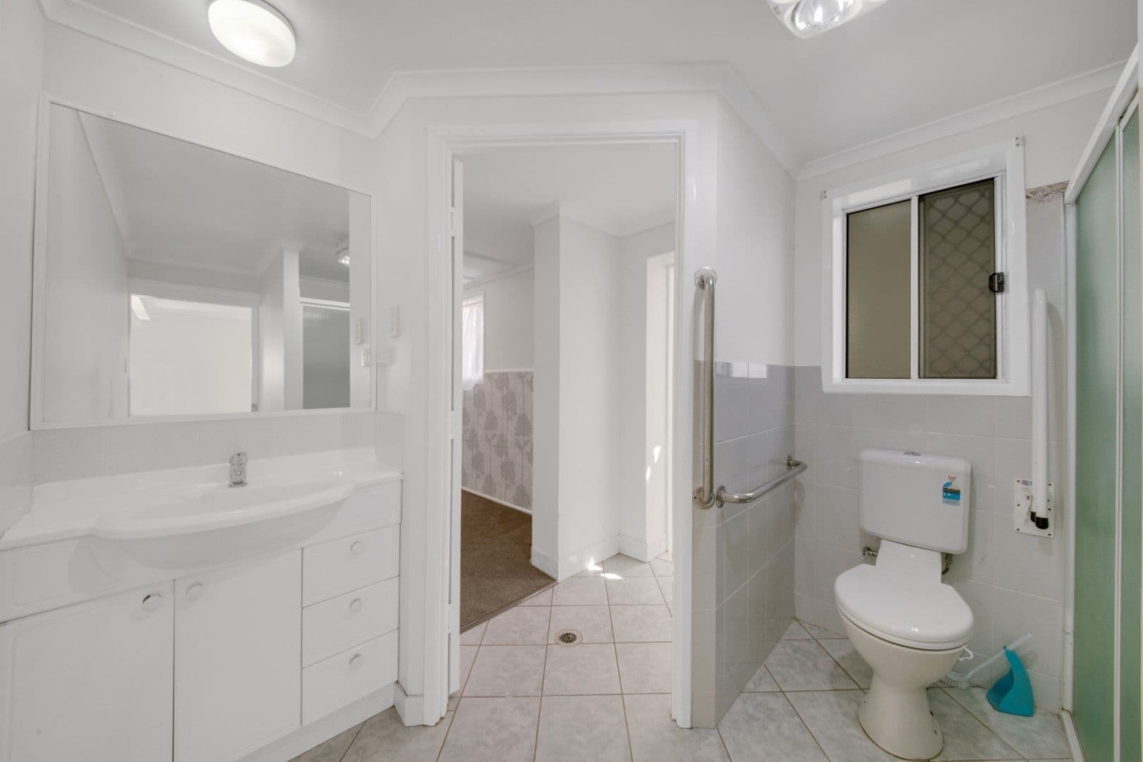 16 Wistari Street, Clinton QLD 4680, Clinton - Thumbnail 8