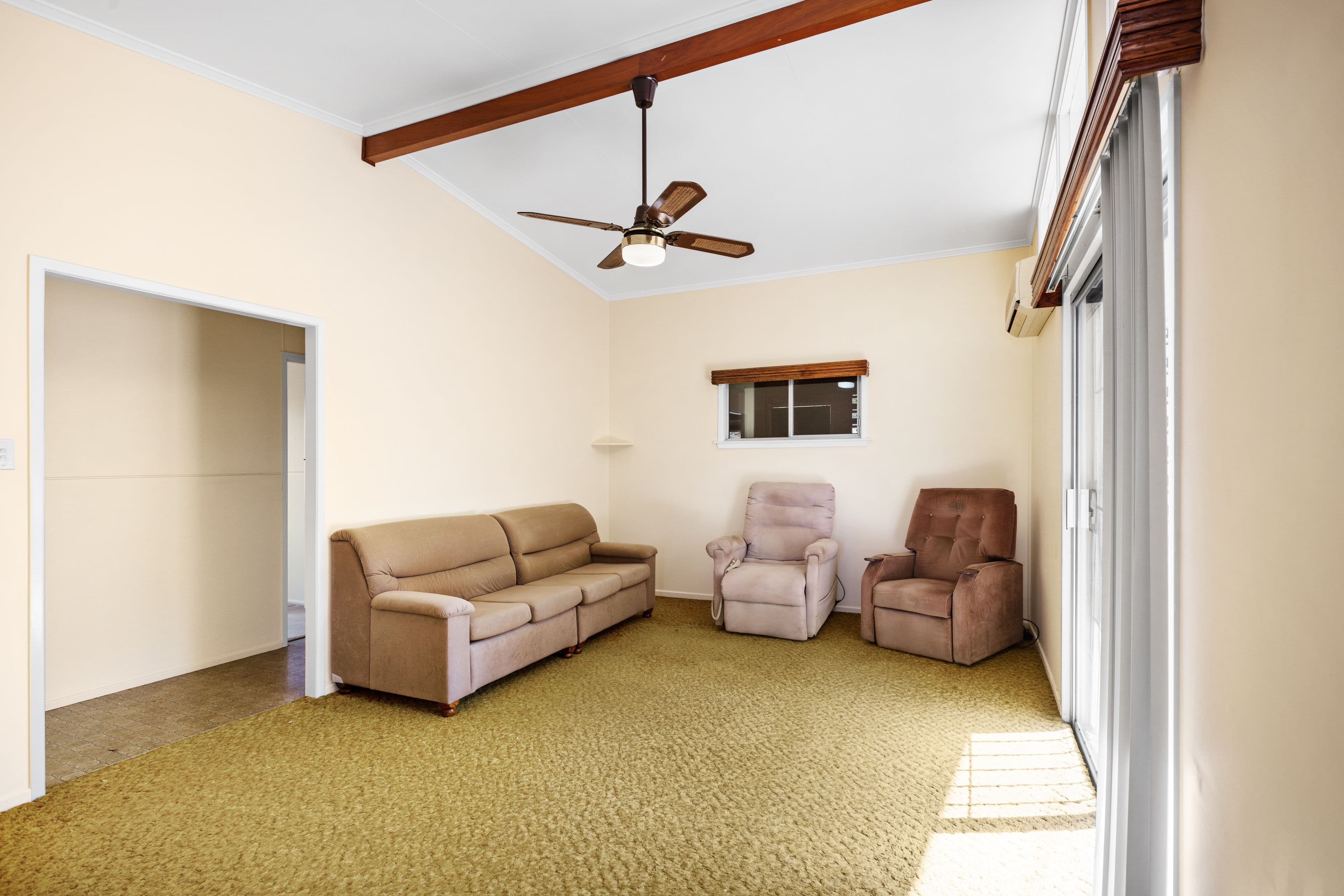 8 Sapphire Drive, Nambour QLD 4560, Nambour - Thumbnail 5