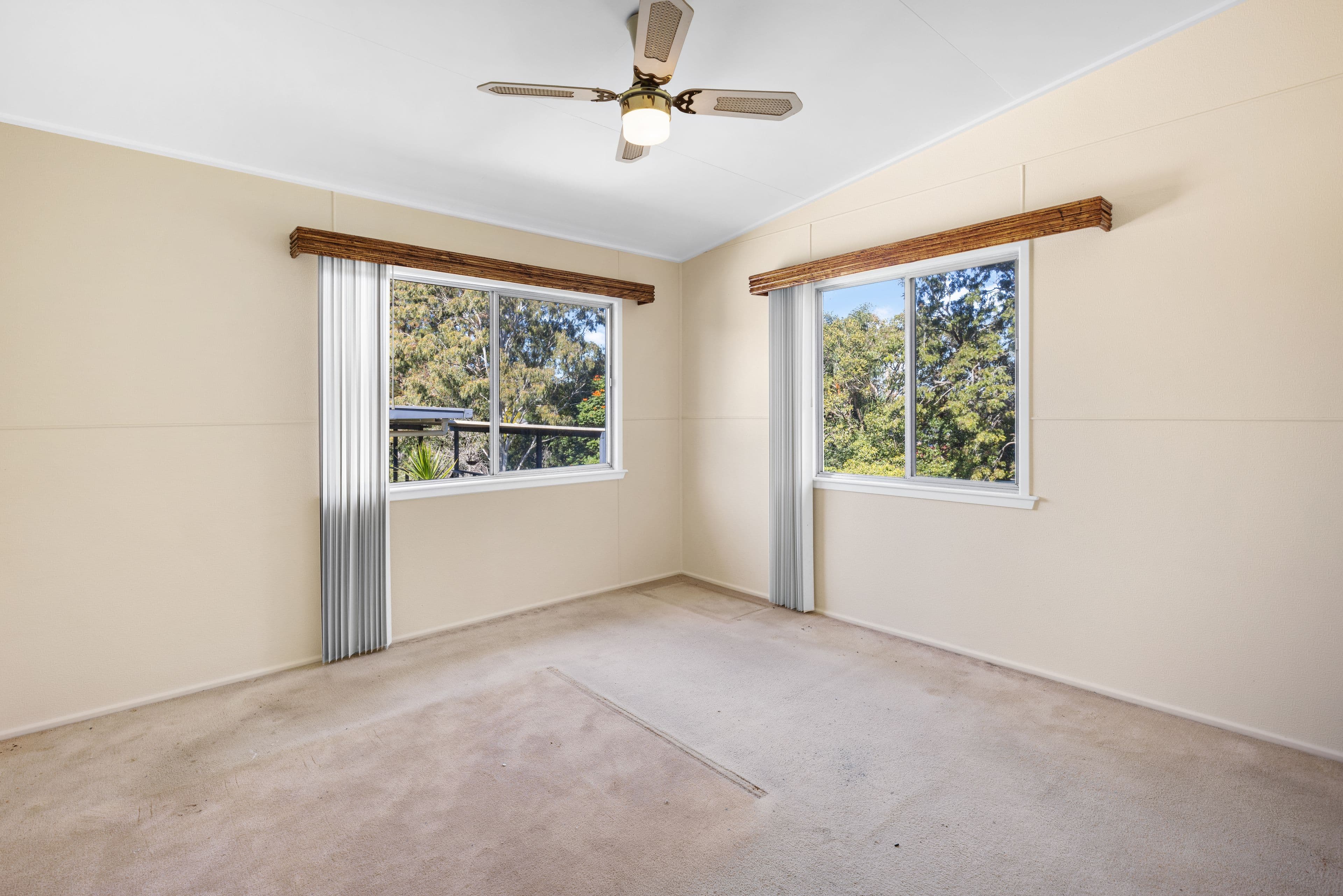 8 Sapphire Drive, Nambour QLD 4560, Nambour - Thumbnail 6