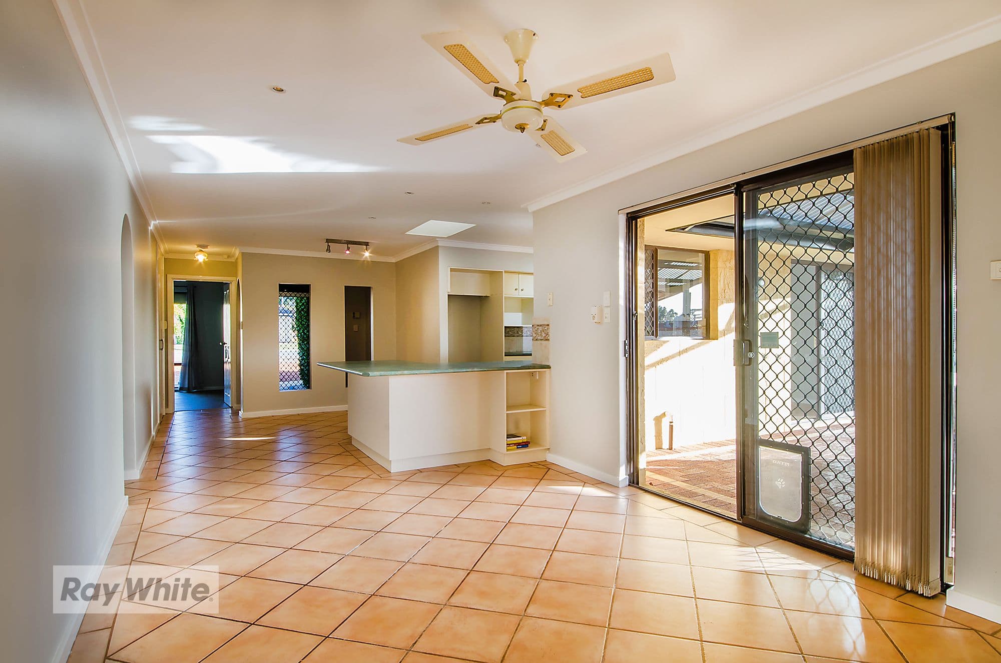 25 Kilcairn Place, Greenwood WA 6024, Greenwood - Thumbnail 5