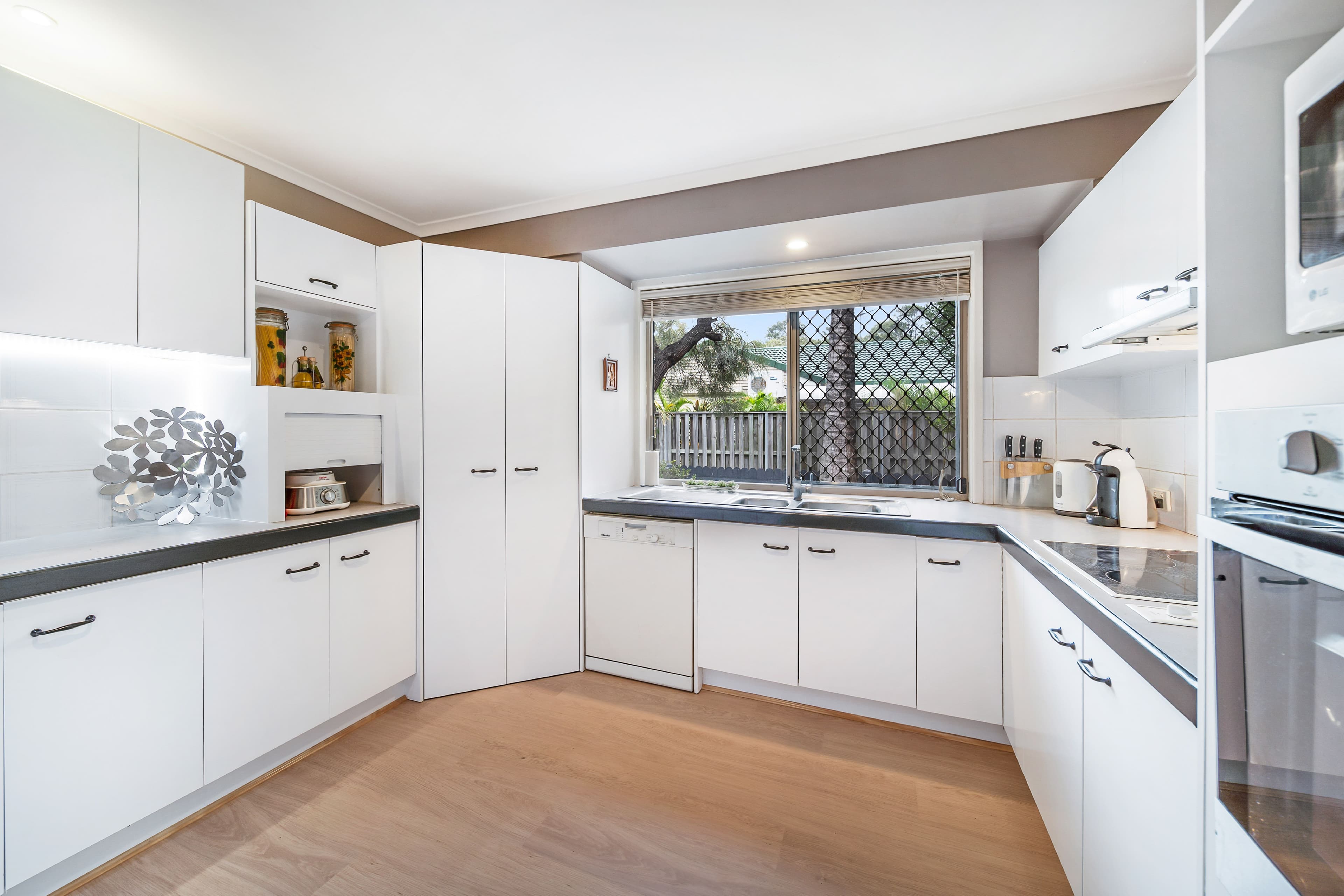 21 Waterlily Place, Calamvale QLD 4116, Calamvale - Thumbnail 3