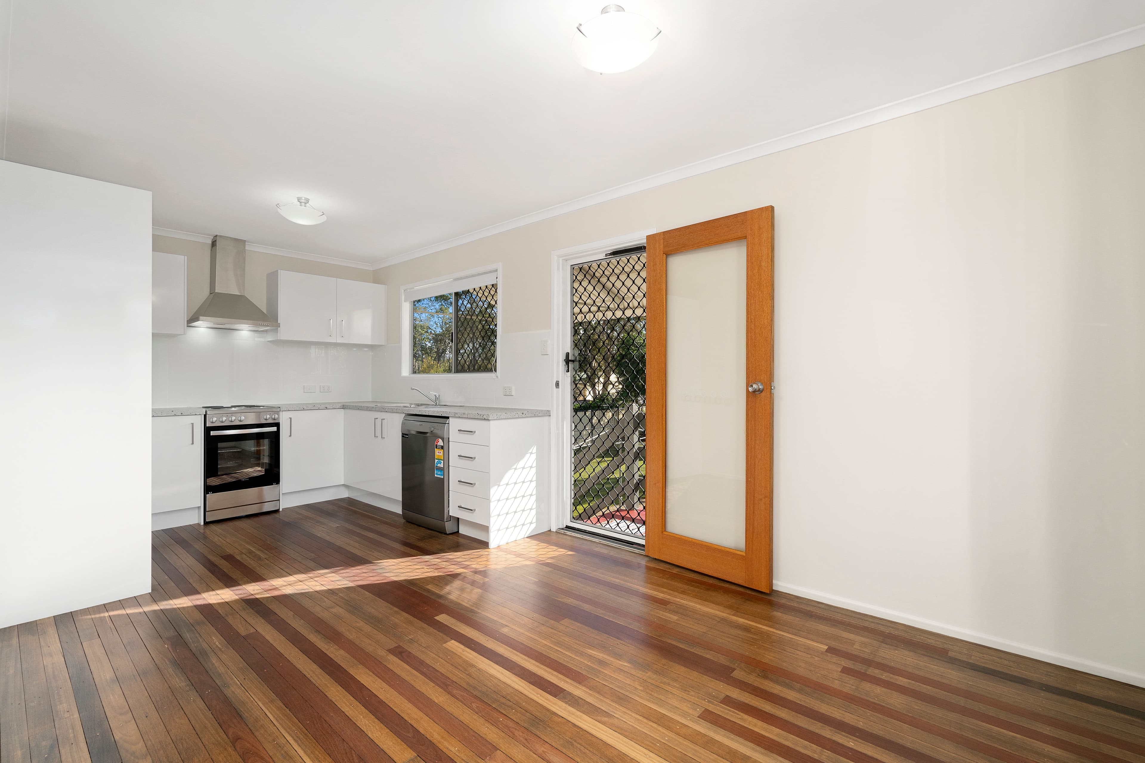 12 Hayden Street, Caboolture QLD 4510, Caboolture - Thumbnail 3