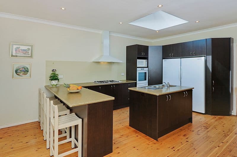 17 Clovelly Road, HORNSBY NSW 2077, Hornsby - Thumbnail 3