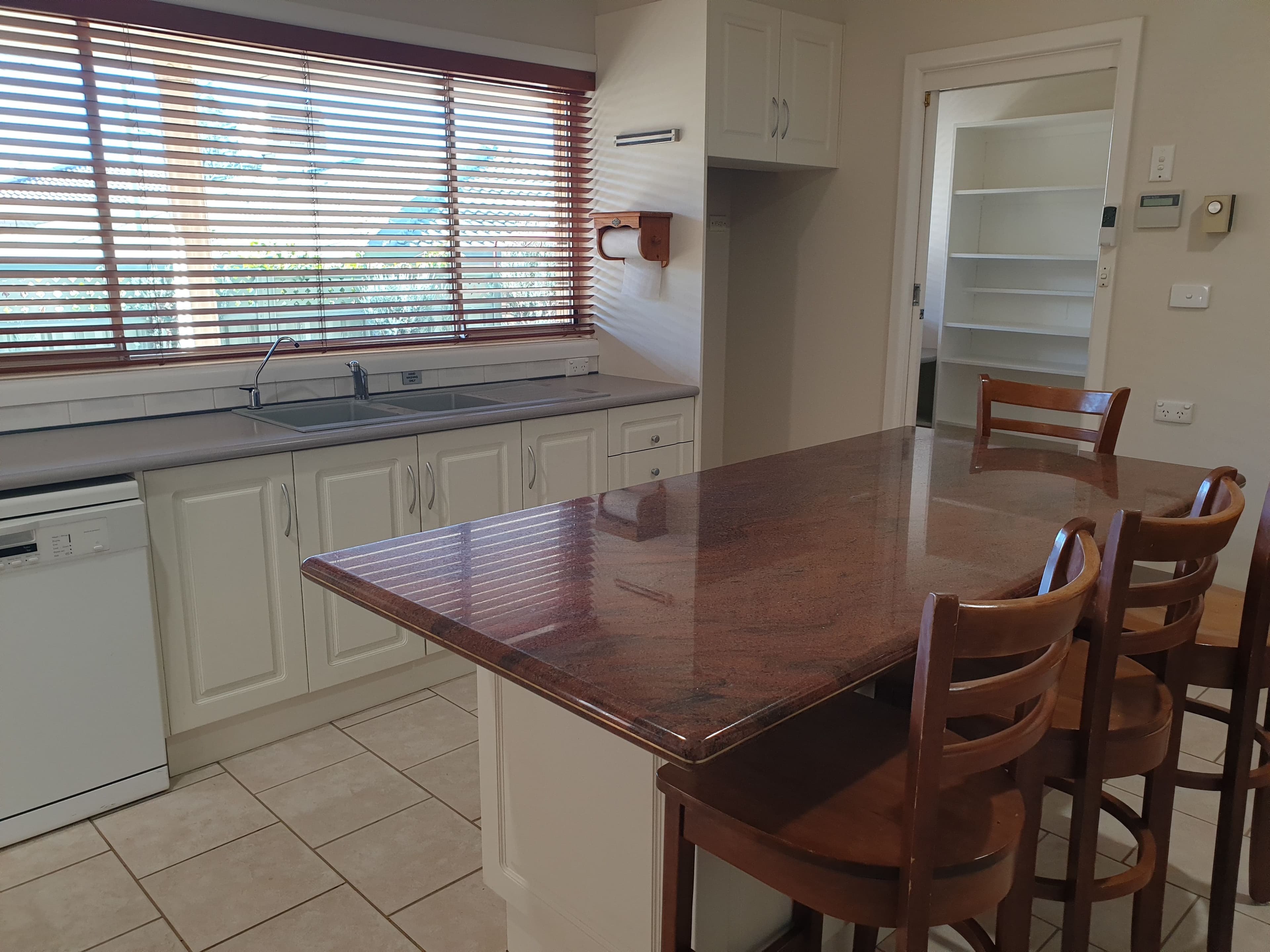22 Mengarvie Road, Parkes NSW 2870, Parkes - Thumbnail 7
