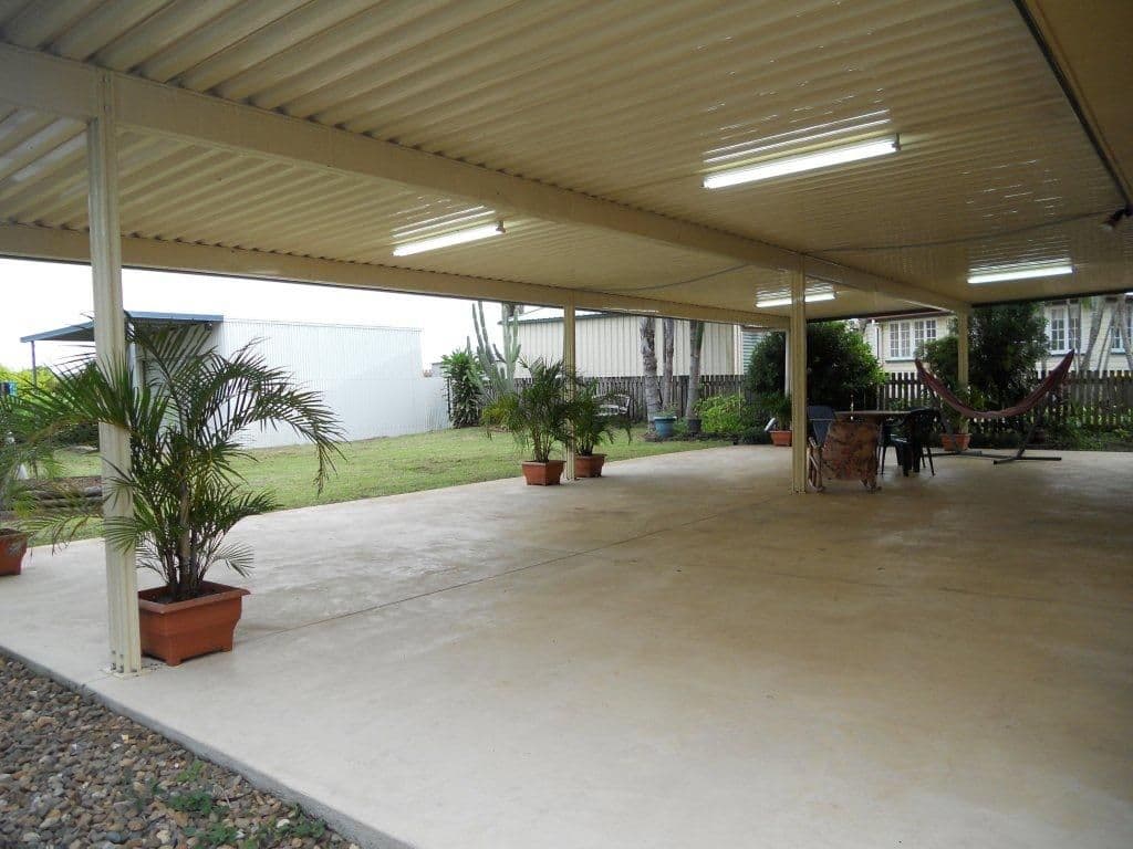 5 Holmes Drive, BEACONSFIELD QLD 4740, Beaconsfield - Thumbnail 2