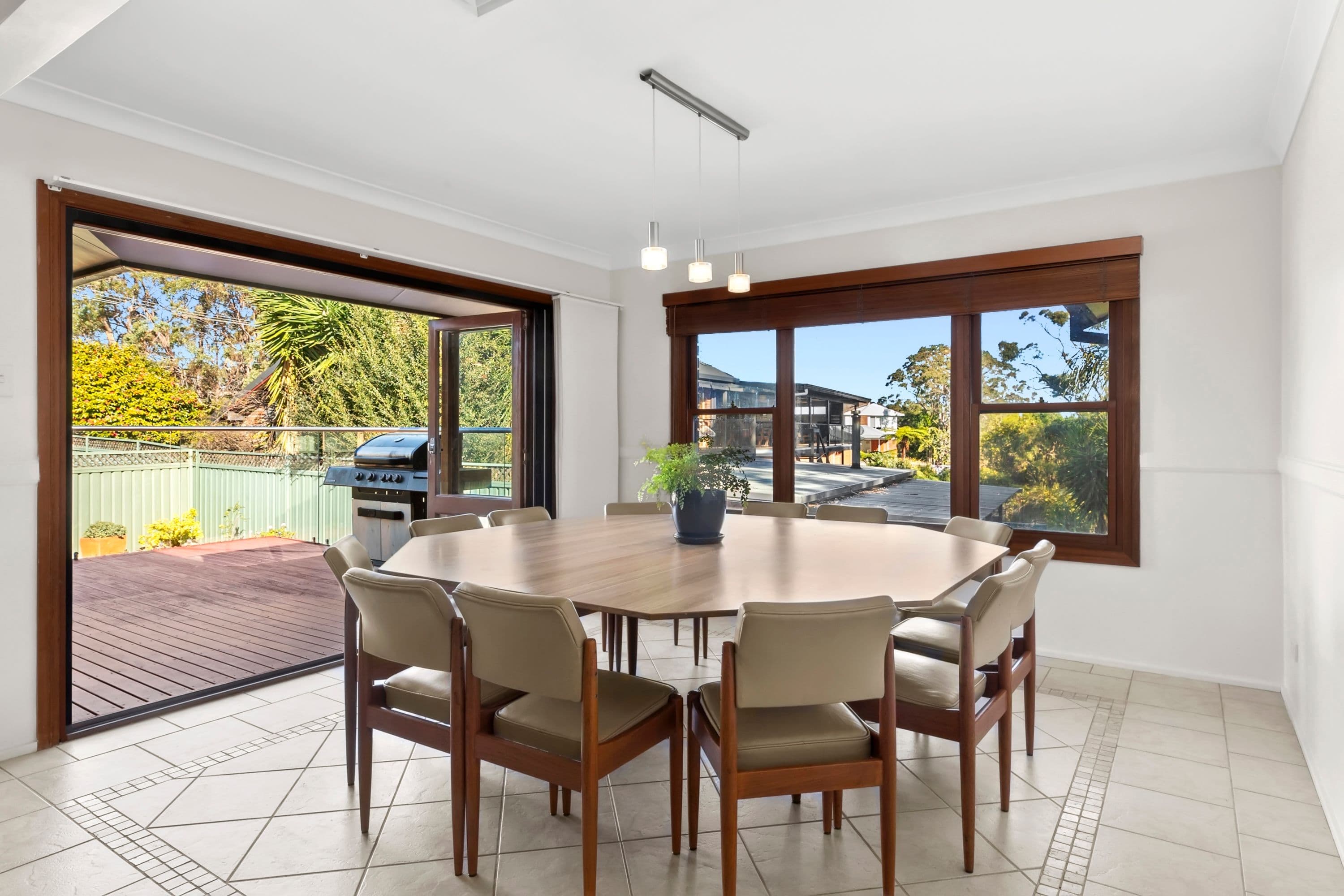 25 Holmlea Place, Engadine NSW 2233, Engadine - Thumbnail 6