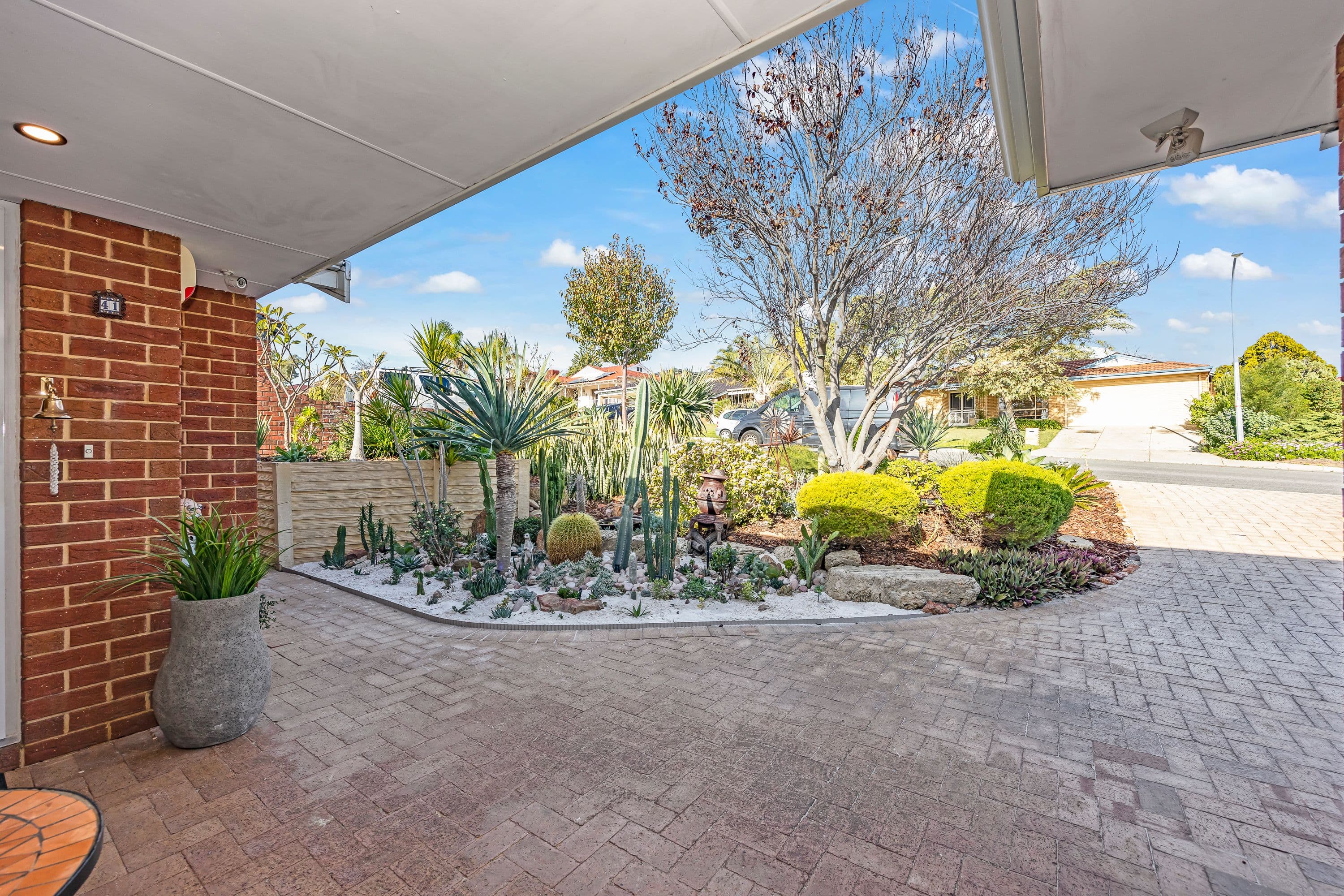 41 Whittington Avenue, Carine WA 6020, Carine - Thumbnail 2
