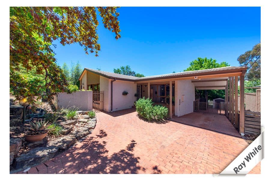 27 Finniss Crescent, Narrabundah ACT 2604, Narrabundah - Image 1