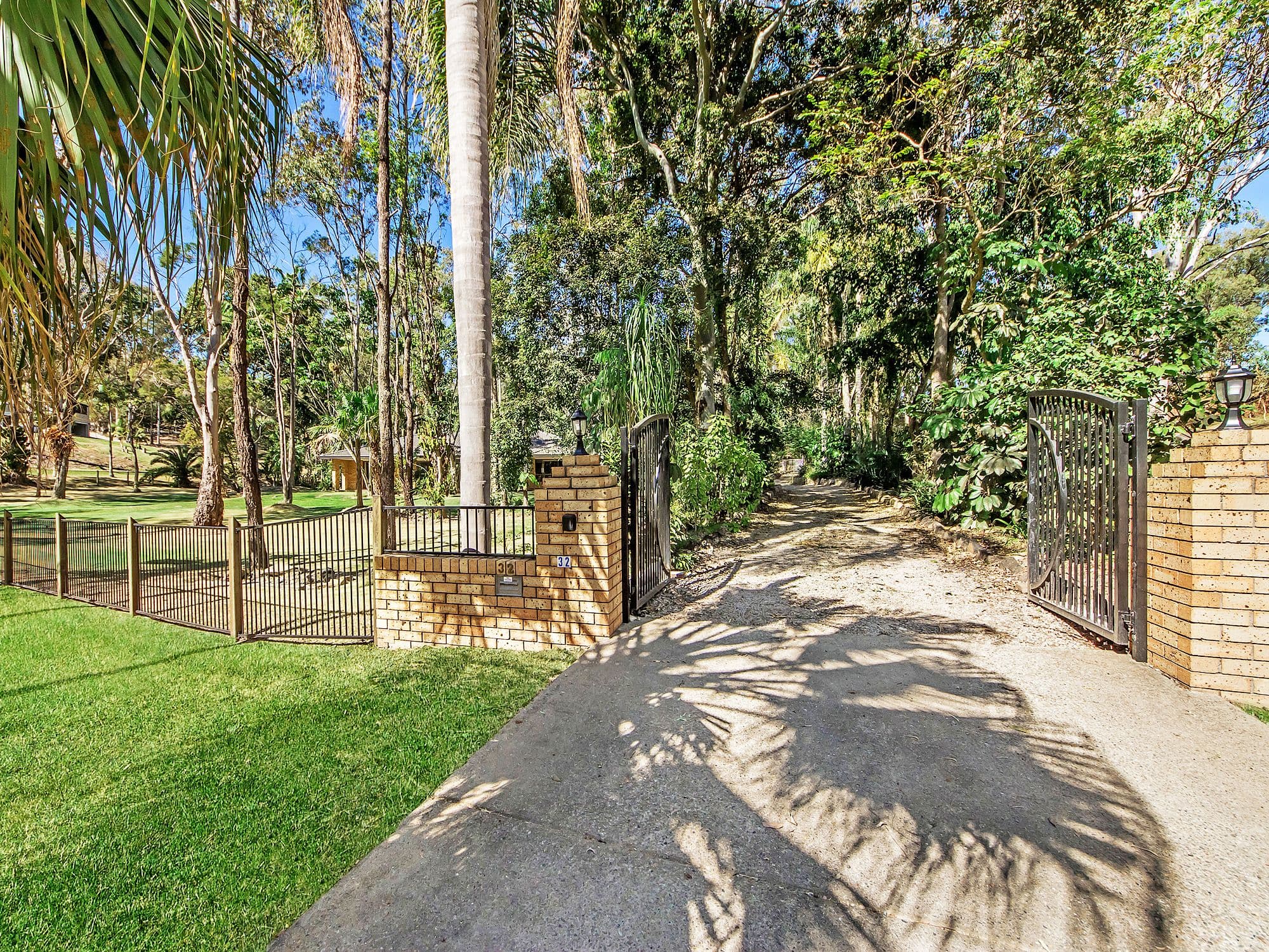 32 Ruth Terrace, Oxenford QLD 4210, Oxenford - Thumbnail 4