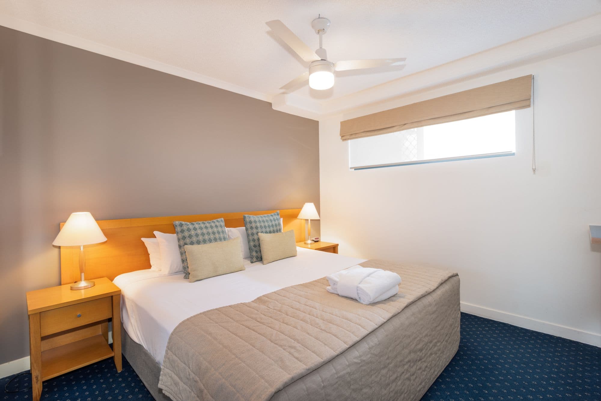 Unit 403 Mantra Resort, Buccaneer Drive, Urangan QLD 4655, Urangan - Thumbnail 4