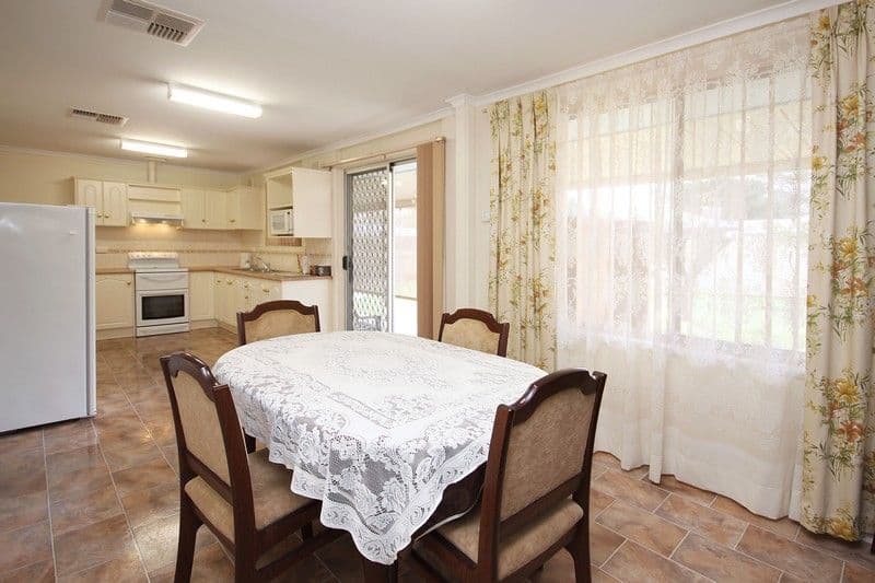 1/4 Craileen Street, Donvale, VIC 3111, Donvale - Thumbnail 7