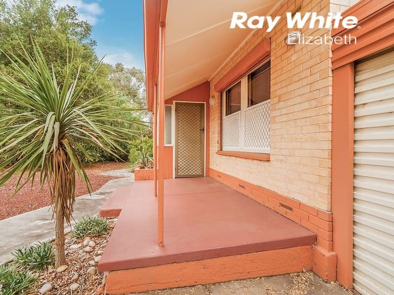 19 Crisp Road, Elizabeth Downs SA 5113, Elizabeth Downs - Thumbnail 2
