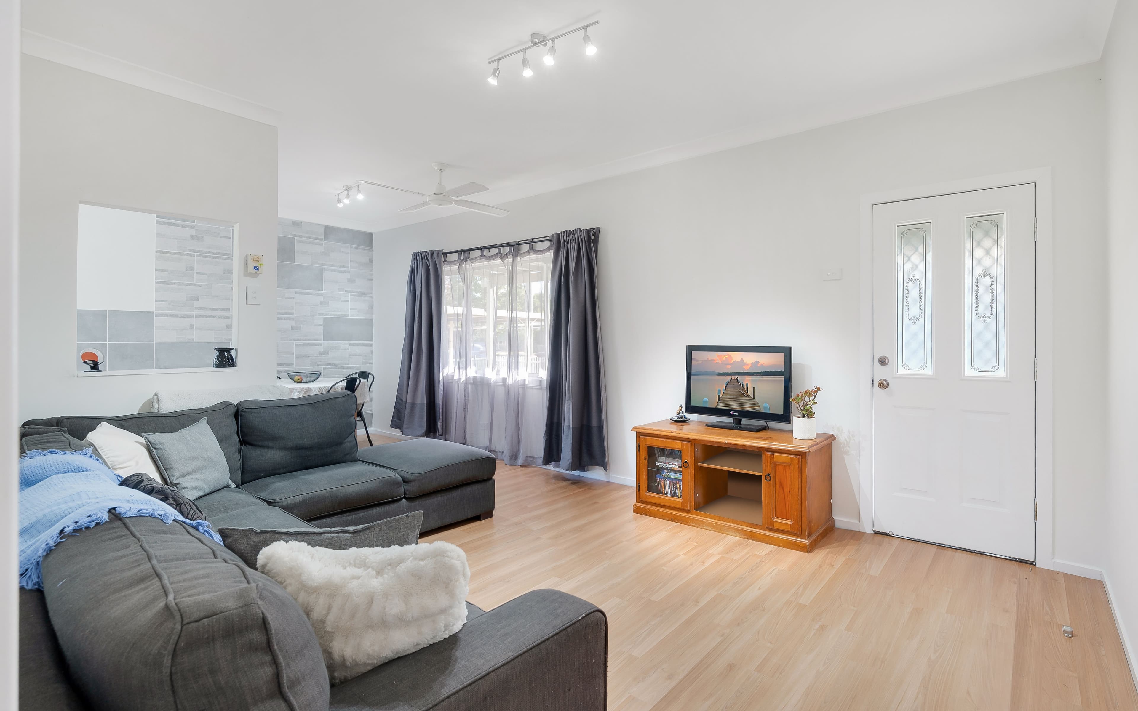 78 Weir Road, Warragamba NSW 2752, Warragamba - Thumbnail 3