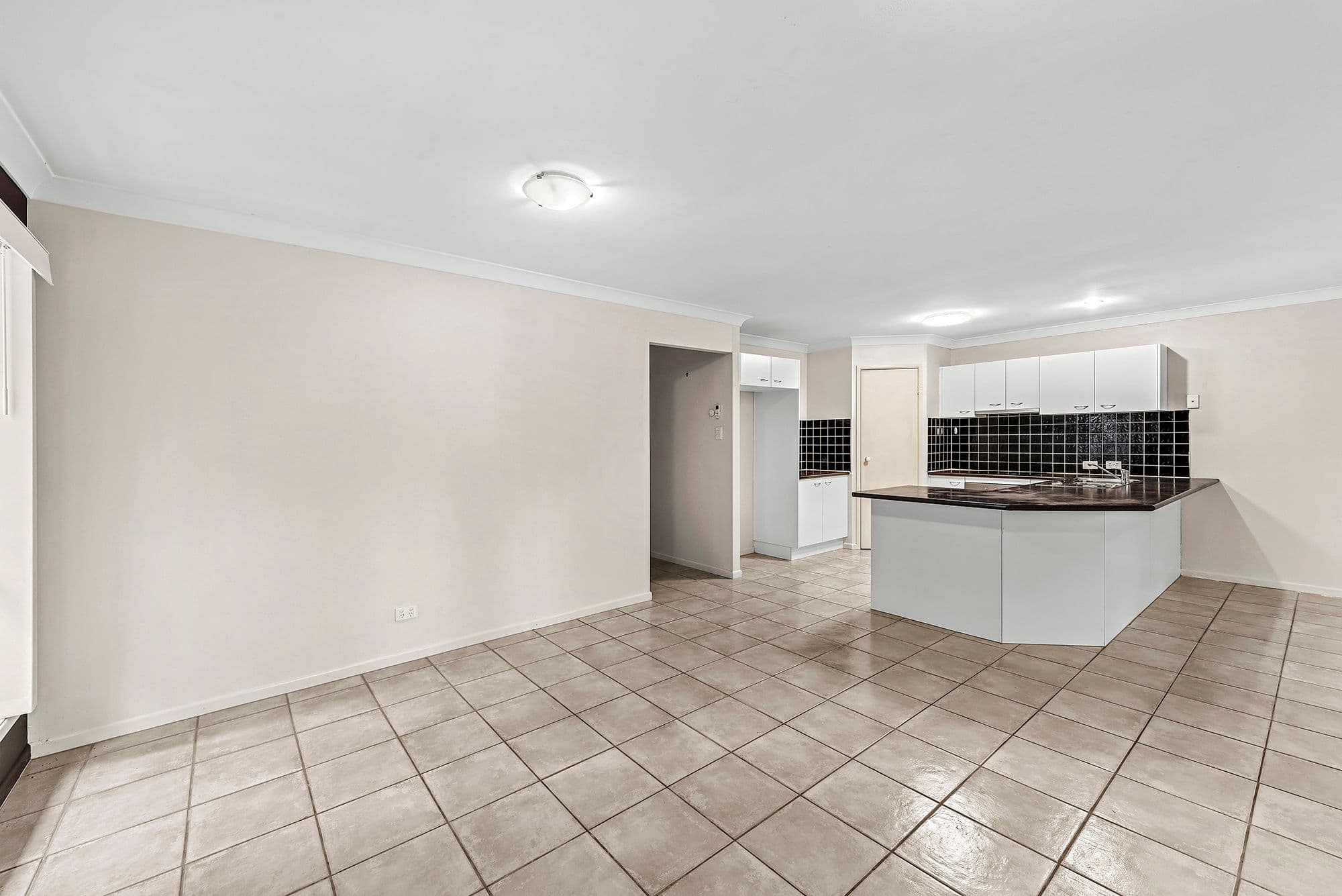 9 Owen Stanley Place, Darra QLD 4076, Darra - Thumbnail 4