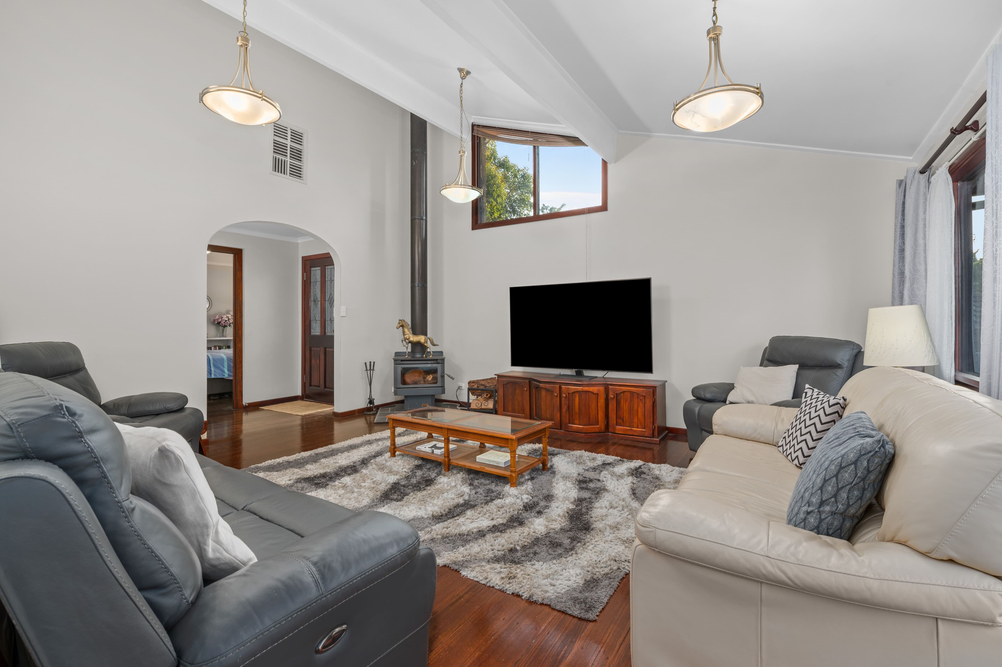 26 Shanklin Street, Hurstbridge VIC 3099, Hurstbridge - Thumbnail 3