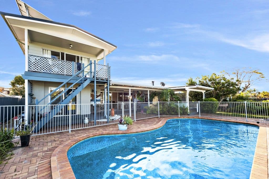 59 Sunset Boulevard, Tweed Heads West - Thumbnail 2