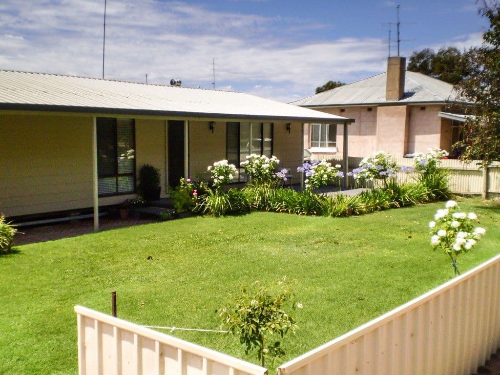 66 Railway Terrace East, Snowtown SA 5520, Snowtown - Image 1