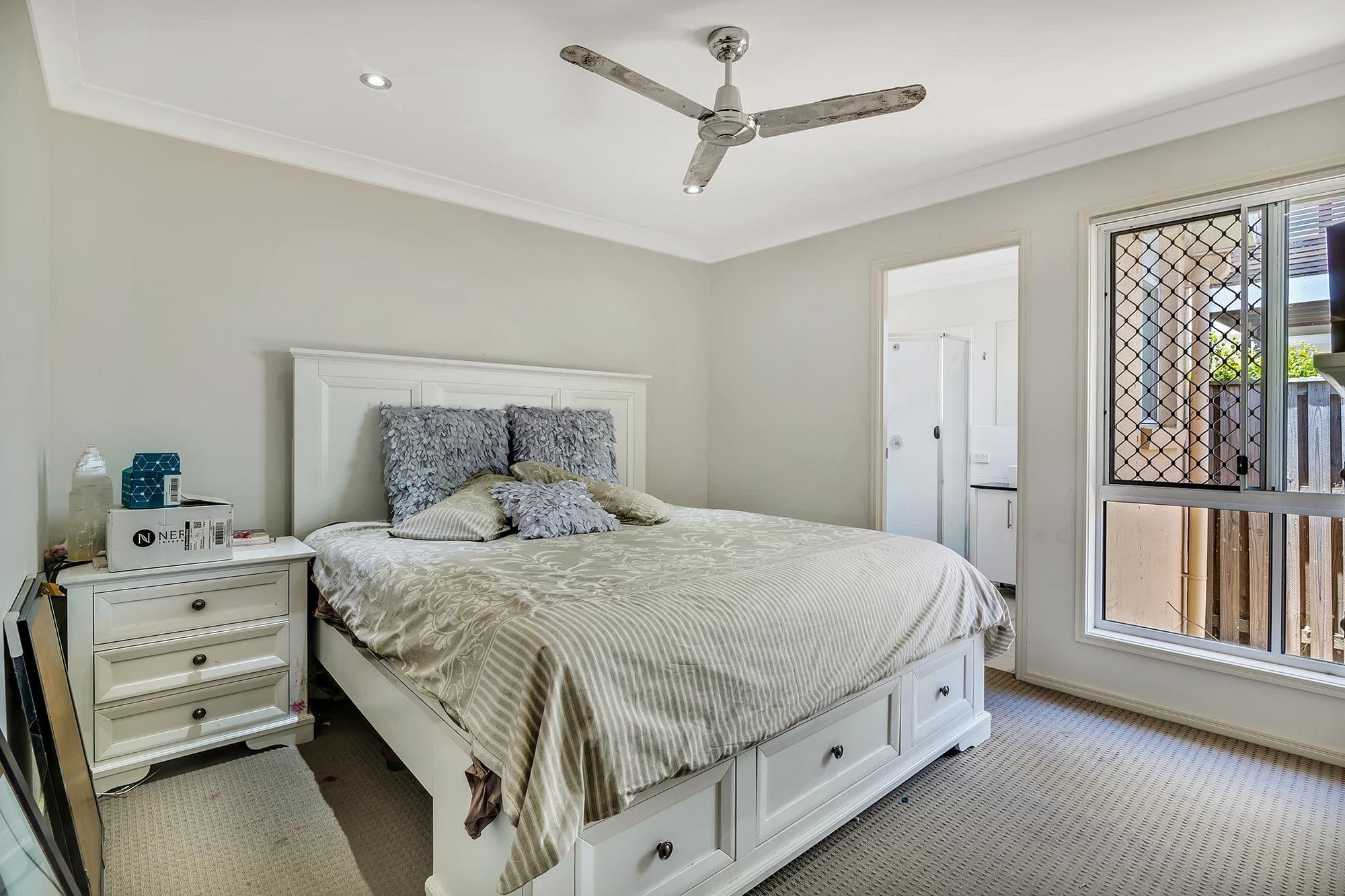 23 Paradise Drive, Coomera QLD 4209, Coomera - Thumbnail 2