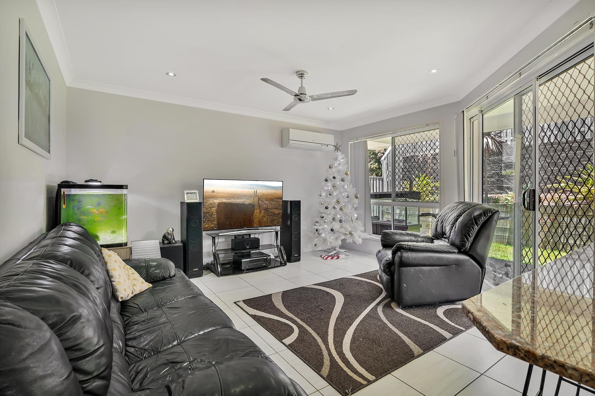 23 Paradise Drive, Coomera QLD 4209, Coomera - Thumbnail 3