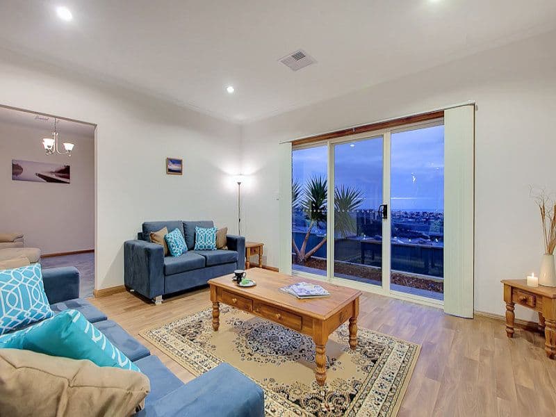 60 Elizabeth Crescent, Hallett Cove SA 5158, Hallett Cove - Thumbnail 7