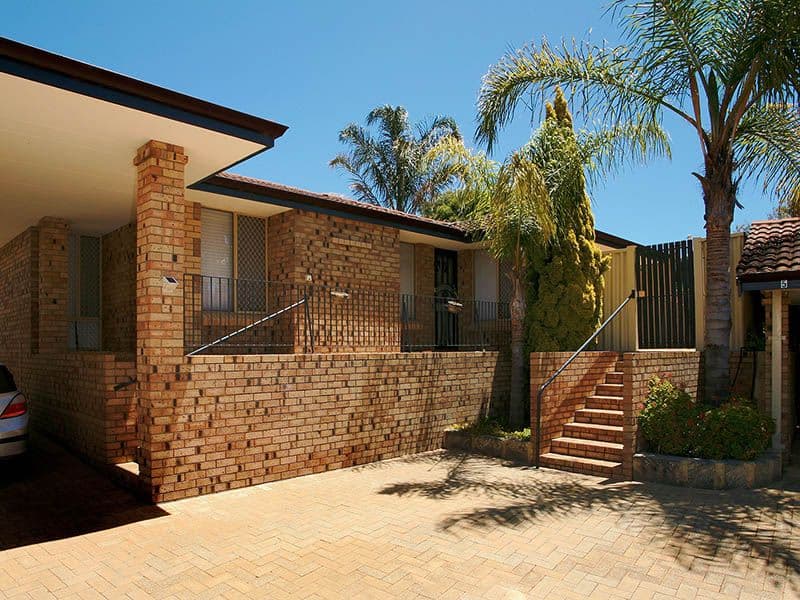 15 Moore Gardens, KARDINYA WA 6163, Kardinya - Image 1